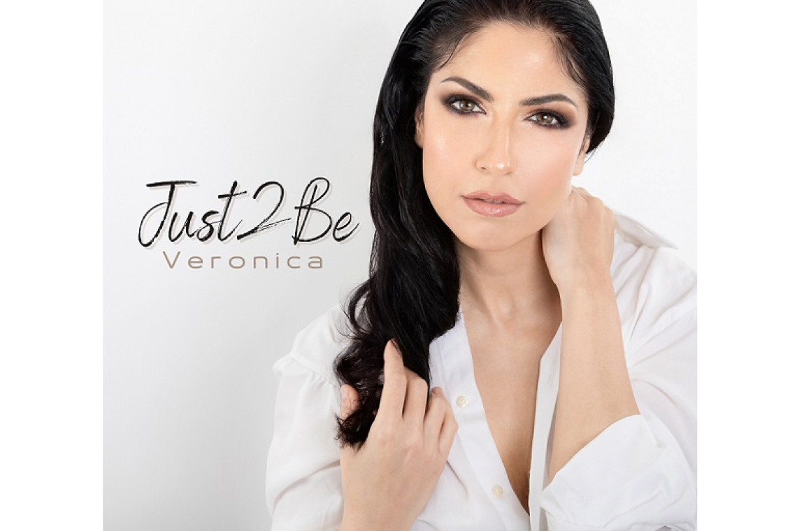 Veronica Surrentino torna con il nuovo singolo &quot;just 2 be&quot; dal 9 maggio su tutte le piattaforme musicali